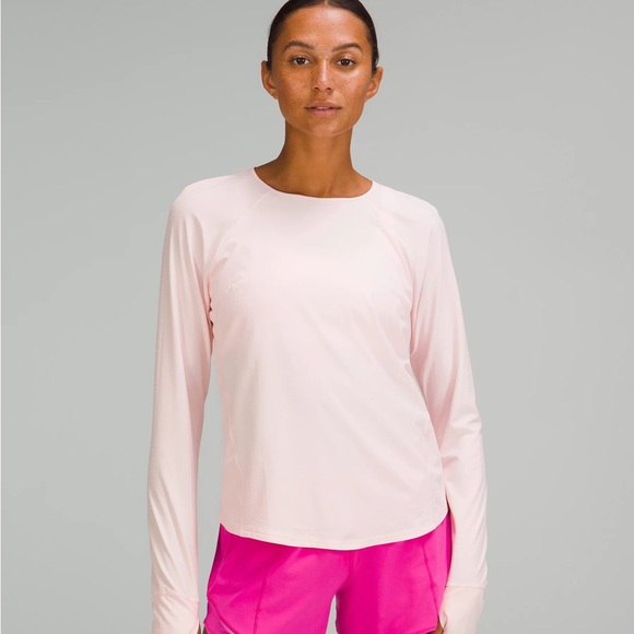 lululemon athletica Tops - Lululemon LIGHTWEIGHT STRETCH RUNNING LONG SLEEVE SHIRT 6